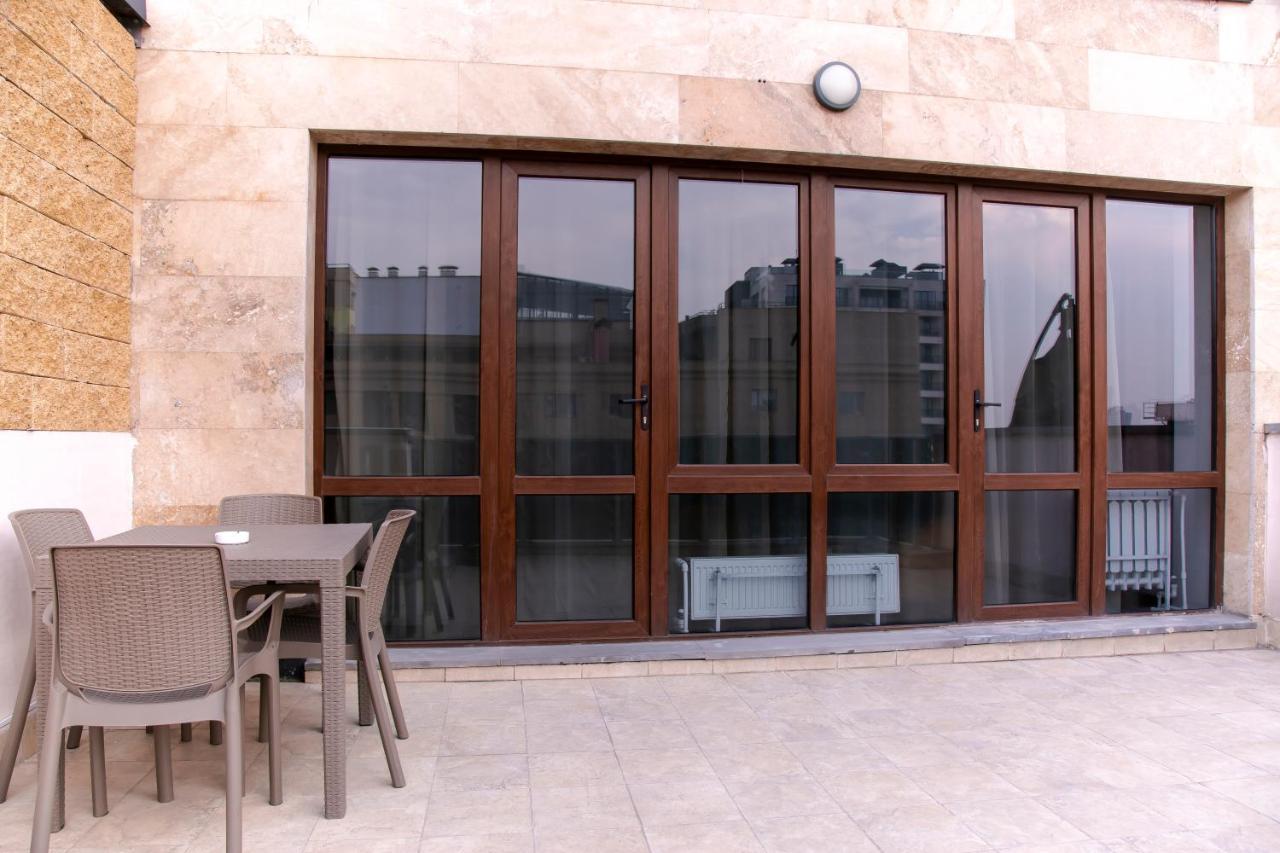 D&H Group Apartment Yerevan Exterior photo